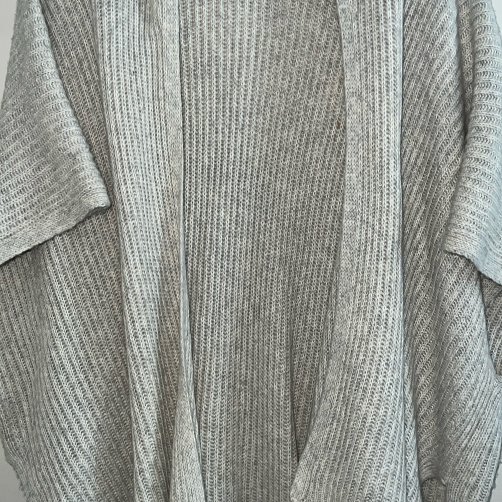 AMERICAN EAGLE - OS WOMANS OPEN KNIT CARDIGAN FRINGE SHAWL EUC NWOT - Picture 6 of 11